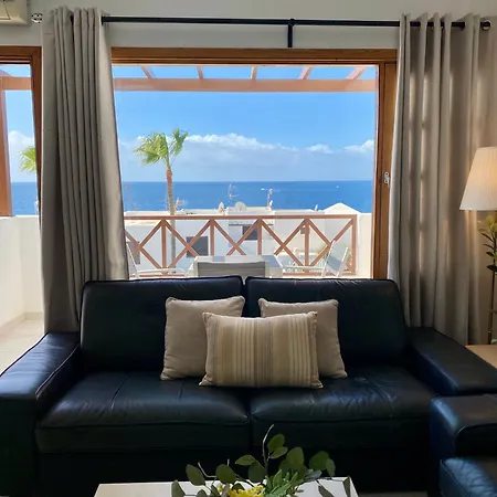 Beachfront Tabaibas Daire *